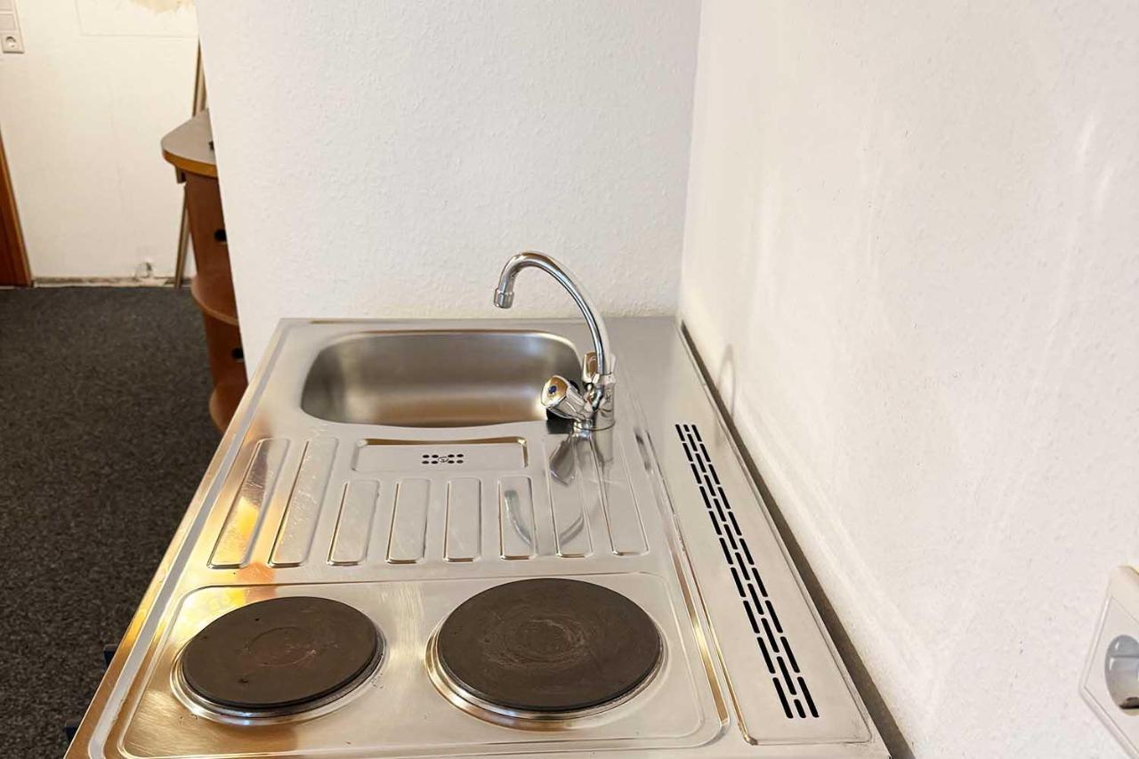 One Room Apartment In แบร์กิชกลัดบัค ภายนอก รูปภาพ