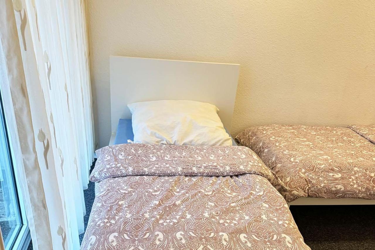 One Room Apartment In แบร์กิชกลัดบัค ภายนอก รูปภาพ