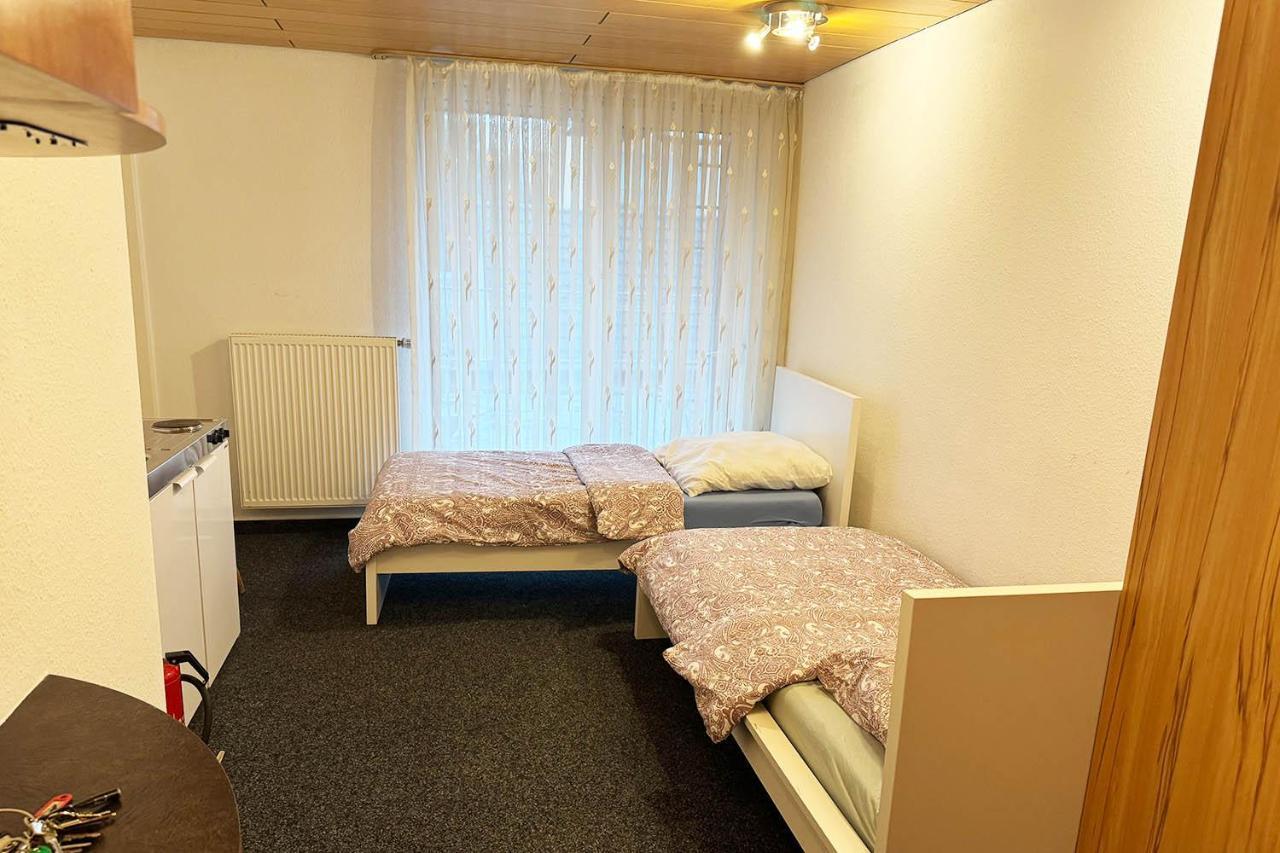 One Room Apartment In แบร์กิชกลัดบัค ภายนอก รูปภาพ